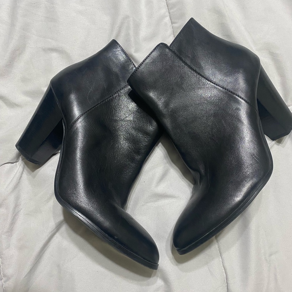 Adrienne Vittadini Sleek Black Ankle Booties